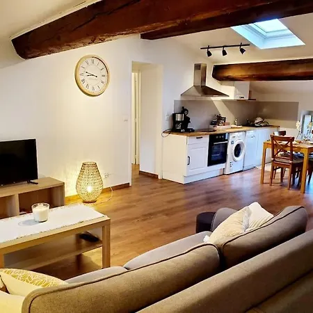 Apartamento Chaleureux Au Pied De La Cite Avec Parking