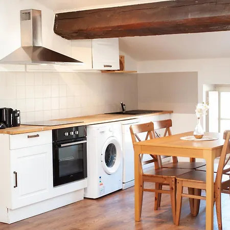 Chaleureux Au Pied De La Cite Avec Parking * Carcassonne