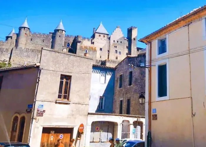 Apartment Chaleureux Au Pied De La Cite Avec Parking