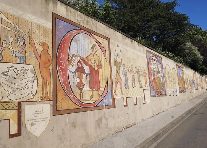 Chaleureux Au Pied De La Cite Avec Parking Carcassonne