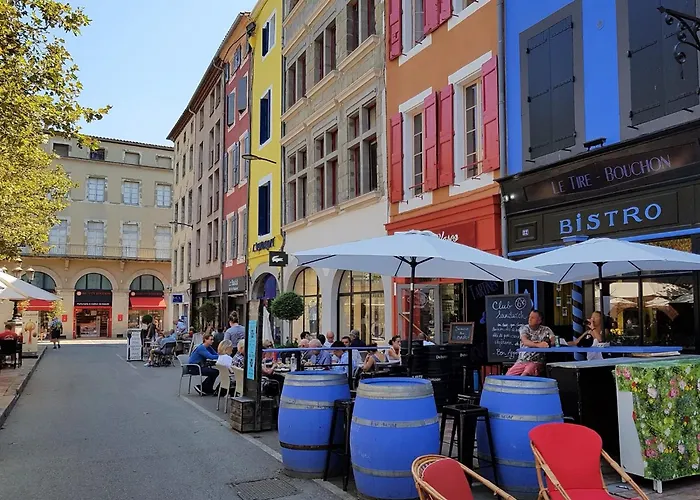 Chaleureux Au Pied De La Cite Avec Parking * Carcassonne