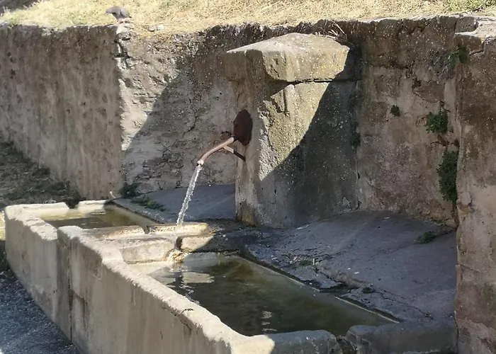 Chaleureux Au Pied De La Cite Avec Parking Apartment